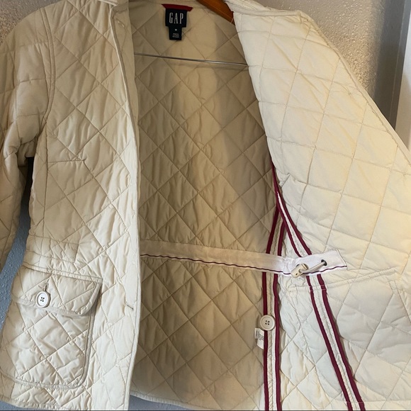 Gap Quilted Button Up Jacket - Picture 4 of 11